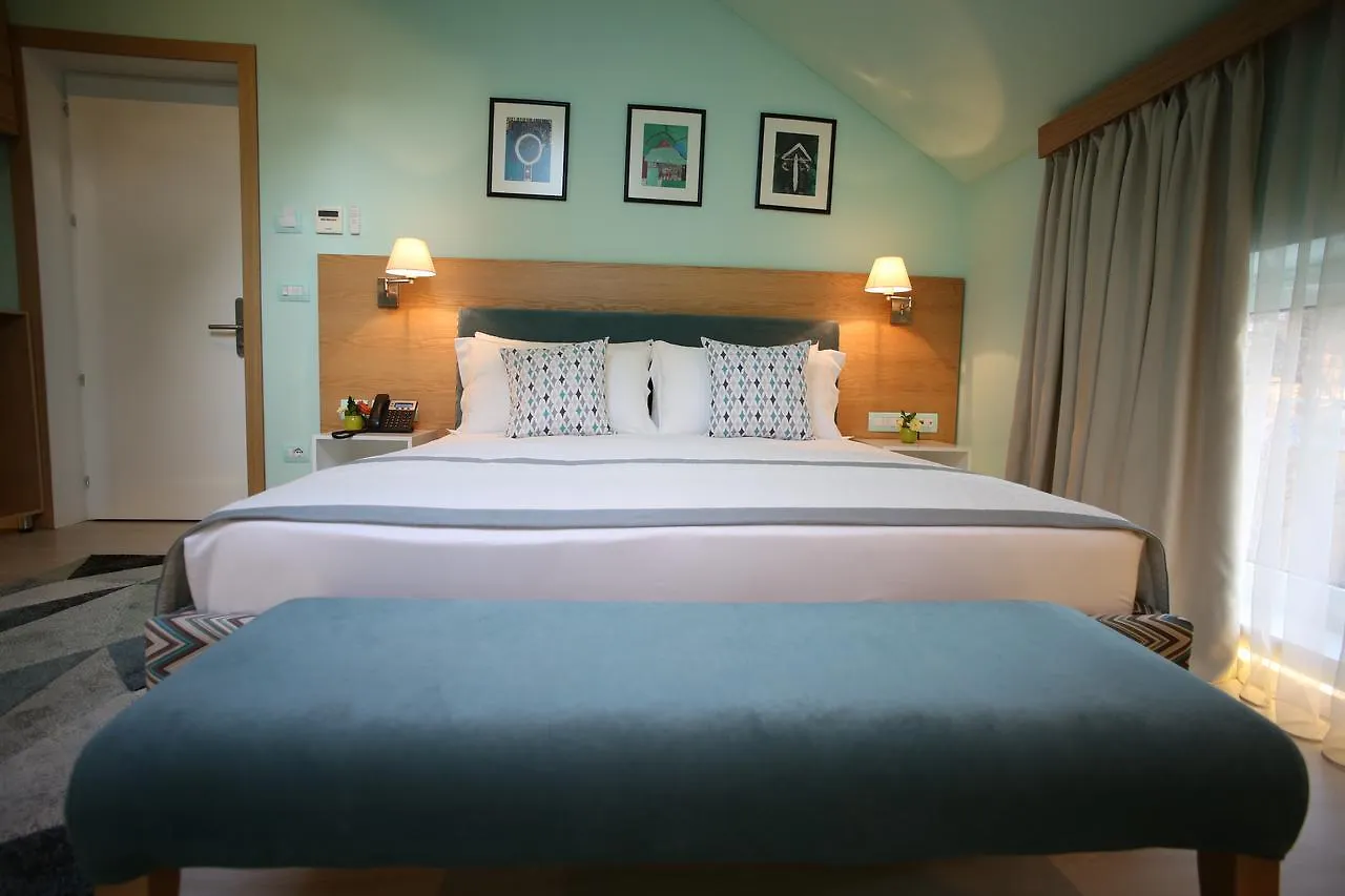 Neranxi Boutique Hotel - Ish Divina