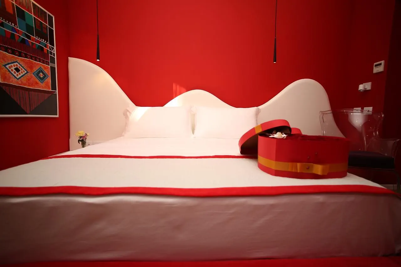 ****  Neranxi Boutique Hotel - Ish Divina אלבניה