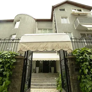 De Paris **** Tirana